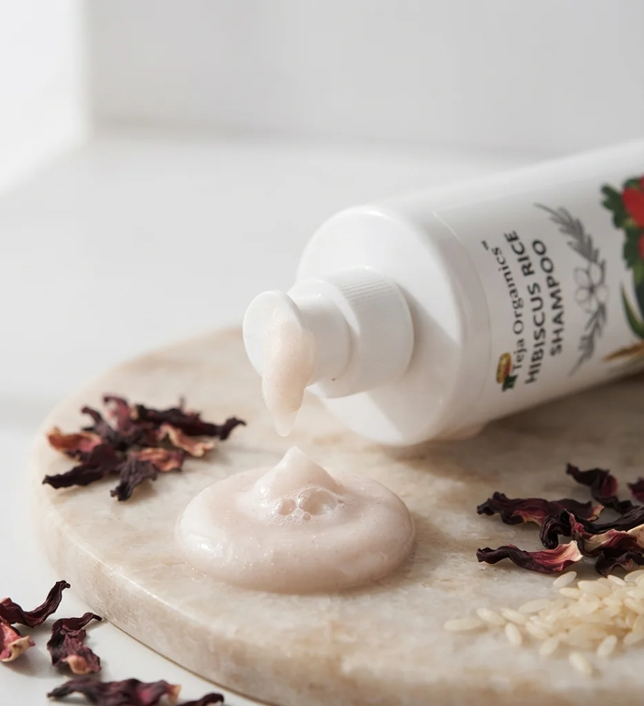 hibiscus-rice-shampoo-gallery1-1784368910877.webp Hibiscus Rice Shampoo 250 ml | Rice Water Enriched with Hibiscus | Moisturises & Nourishes | Natural Conditioner